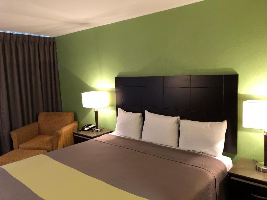 Inn Of Long Beach Esterno foto